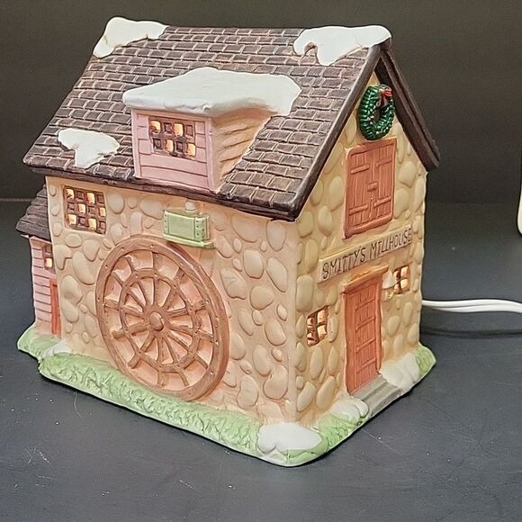 Brinn's Village  Smitty's Millhouse Holiday Light-Up - Picture 5 of 6